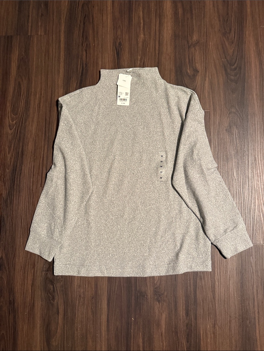 Uniqlo Silver Metallic Turtleneck Sweater